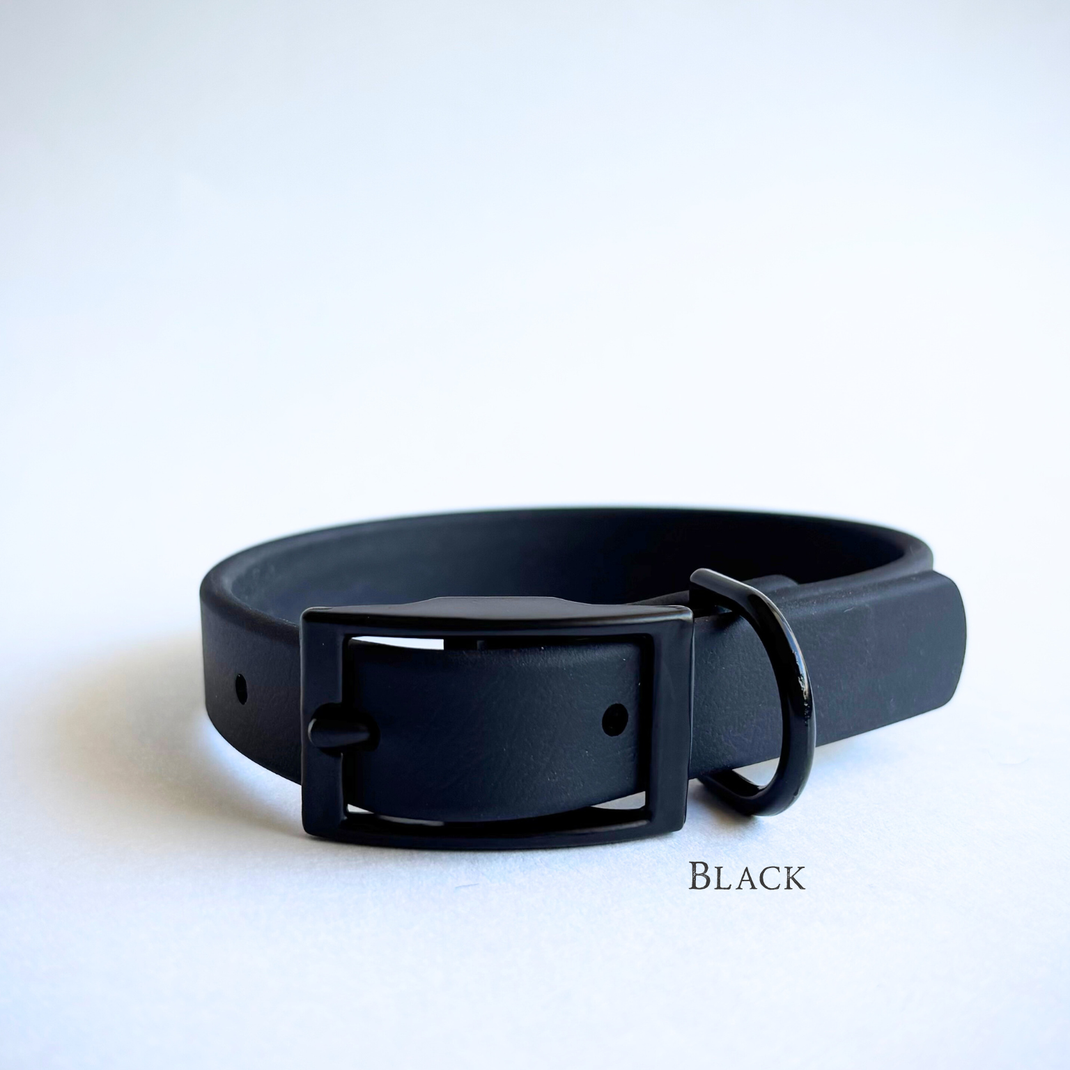 Single-Tone 3/4 Inch Dog Collar: Waterproof, Odor-Free, Biothane